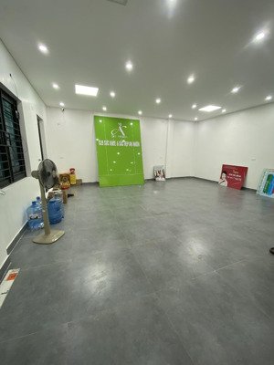 5,5tr - cho thuê văn phòng 60m2 trung tâm tp vinh, vp sạch đẹp, đầy đủ điều hòa