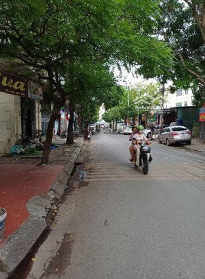 mặt phố tây trà 90m 4 tầng mt quyền lực giảm sâu 28 tỷ