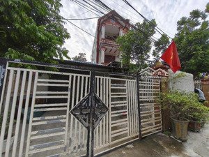 chính chủ gửi bán lô góc 129 m mặt tiền kinh doanh đường quốc lộ 3 sầm uất, giá 2x tr/m