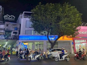 siêu vị trí-ngang to mt đường thương hiệu lê văn sỹ, quận 3, dt 14x22m, hđt 380tr / tháng, 95 tỷ