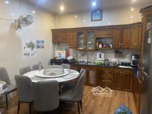 bán nhà long biên- vị trí đắc địa, hàng hiếm.