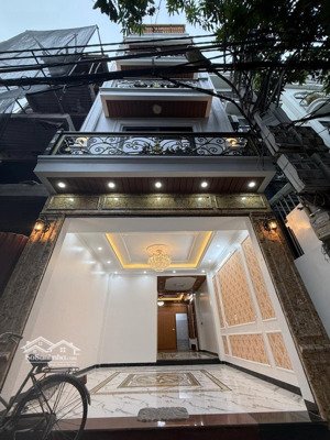 bán nhà phố nguyễn khoái mặt phố kinh doanh ôtô thang máy hai thoáng đầy đủ nội thất 300tr/m2