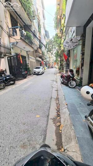 BÁN GẤP MẢNH ĐẤT VÀNG VĂN CAO PHỐ VIP BA ĐÌNH SÓT LẠI PHÂN LÔ 70M MT 5M 14 TỶ