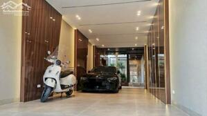 nhà đẹp lô góc Việt Hưng, 100m x 7 tầng, ôtô tránh, gần BigC Long Biên