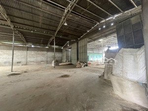 cho thuê xưởng mt đường nhựa củ chi dt. 2000m