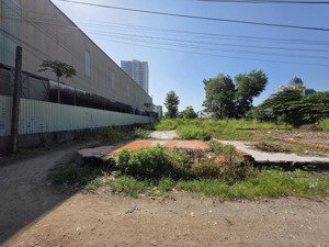 3 lô đất đẹp mới tách gần ngã tư 3 cây điệp và vincom550 dĩ an