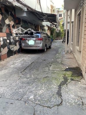 nhà hiếm quận 5 sát q 1 xe 7 chỗ vào nhà sổ vuông 45m hoàn công đủ -nhỉnh 8 tỷ 