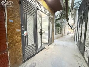 Bán nhà phố Tam Khương, Đống Đa 42m, 8 tầng. Giá: 18.5 tỷ. LH: 0327536893