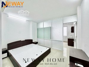 phòng đôi, có cửa sổ, 40m2 còn duy nhất 1 phòng cuối cùng giá siêu rẻ. có chỗ đậu oto