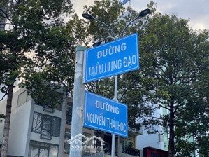 cần bán gấp mt nguyễn thái học - quận 1
