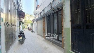 bán nhà 25m 5 tầng oto đỗ cửa thịnh liệt - giáp nhị -hoàng mai nhà dân xây mới