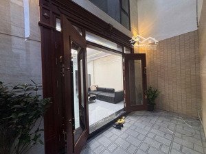 siêu phẩm 70m2 - 6 tầng - full nội thất bước ra ô tô