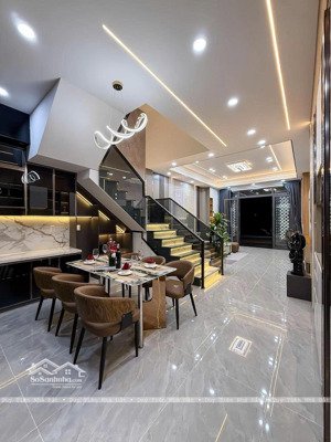 bán nhà 4 tầng - dt: 5,3m x 12,46m, thanh toán 2,3 tỷ(30%) nhận nhà-sổ hồng sẵn