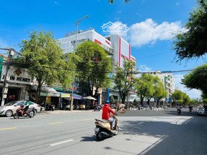 bán nhà 4 tầng mặt tiền đường thái nguyên - nha trang, giá 180tr/m2