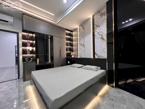 Bán Nhà Trệt Lầu Full Nội Thất 2 Mặt Tiền Hẻm 115 CMT8