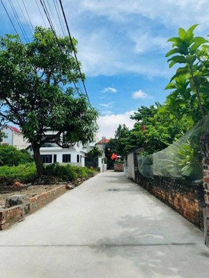 bán gấp 58m2 có khe thoáng cổ dương, tiên dương giá chỉ hơn 4 tỷ.