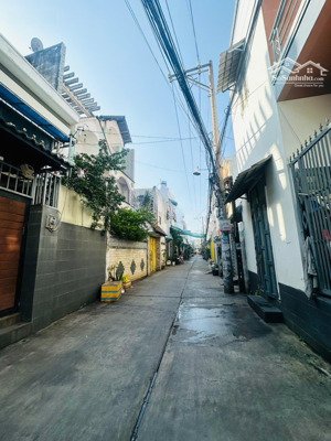 bán nhà còn mới 4 tầng, hxh, bình trị đông, gần aeon tên lửa, 36m², sổ 2024, giá tốt 4 tỷ+