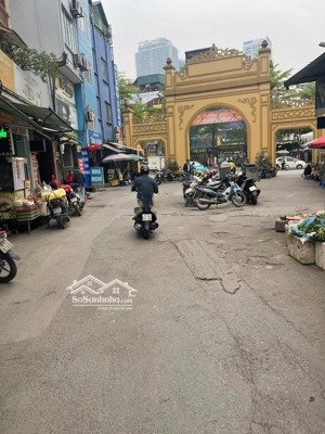 nhà đẹp trần thái tông- cầu giấy- dân xây-6 ngủ-vừa ở vừa cho thuê - ngõ rộng thông xuân thuỷ