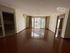 cho thuê chung cư n04 hoàng đạo thúy, 152m2, 3pn, 3 wc đồ cơ bản và sang trọng, 22 tr/th