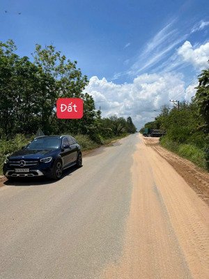 đất mt đường 749b minh hòa, dầu tiếng; dt lớn 32.000m2 sẵn 300m2 tc, giá 25 tỷ tl chính chủ
