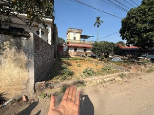 chủ ngộp bank cần ra gấp trả nợ 98m2 tại đồng trúc hà nội. 