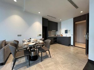 chính chủ bán căn 1pn+ 54m2 tại lancaster legacy quận 1. lh: 