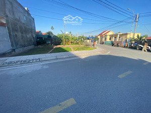 4 lô f0 mặt đường, sát cạnh kcn nam cầu kiền,đối diện cổng công ty,kinh doanh sầm uất,thuỷ nguyên