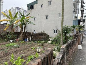 chính chủ cho thuê đất kho bãi 360m2 xã đông dư - gia lâm - hà nội. giá thương lượng