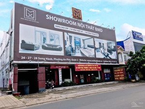 cho thuê 26 - 27 - 28 song hành, quận 2, 22x25m, 1 trệt 2 lầu, dtsd 1000m2