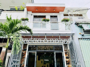 mới nhận 1 căn vị trí đẹp, đường ung văn khiêm - bình thạnh 68m2 giá 3tỷ