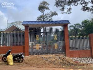 Bán nhà vườn mặt tiền nhựa