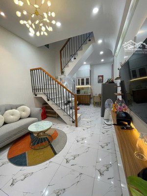 cho thuê nhà đẹp đầy đủ nội thất - hẻm 15// đường số 59 (chợ thạch đà), p14, gv - giá chỉ 10triệu