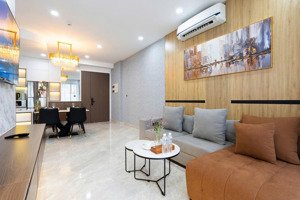 cho thuê căn hộ midtown phú mỹ hưng, quận 7 - 2pn view biệt thự thoáng mát giá chỉ 22tr/th.