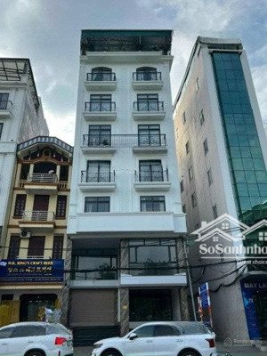 cho thuê tòa nhà mới phố nguyên hồng, dt 85m² x 6 tầng, thông sàn, thang máy, ô tô tránh.50tr