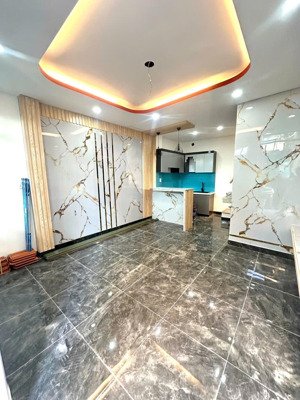 bán nhà đẹp 2 tầng vào ở ngay. hẻm 209 tôn thất thuyết