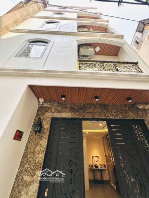 nhà siêu đẹp-full nội thất cao cấp-thang máy-gần phố-kdvp-thái thịnh 48m*8t*giá 15,2 tỷ-ở cực sương