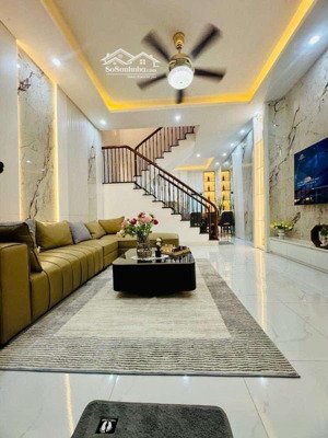 hạ chào nửa tỷ! nhà tô vĩnh diện, 5m ra ô tô, nhà thoáng trước sau, full nội thất mới, 45m2x5t