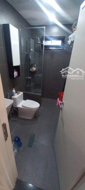 bán chung cư nghĩa đô, đường nguyễn văn huyên, cầu giấy: 57m, 2 ngủ. 5,980 tỷ. 