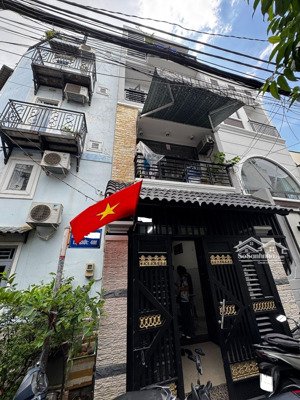 hxh hoàng văn thụ gần sân bay, 57m2, 4 tầng 5pn đẹp, chỉ 8.9 tỷ, ngay trung tâm