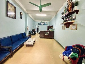 tt quận 10 chỉ 5. tỷ - ngay cv kỳ hòa - 60m2, 2 tầng, 4pn, ngang khủng - ở vô địch.