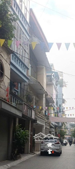 siêu hiếm: ô tô đỗ cửa, phố lò đúc, sổ đỏ 51m, 3 tầng; 10,7 tỷ