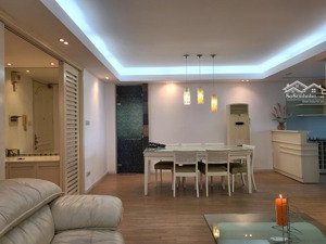 cho thuê 34t hoàng đạo thuý 3 ngủ 160 m2 đồ đẹp căn góc vuông vắn giá chỉ 18tr/th. lh: 