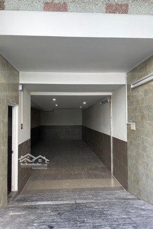 cho thuê không gian kinh doanh 33m² khu ăn uống phan xích long 13tr/tháng