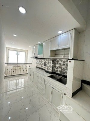 bán gấp trong tháng - bán nhà ngô quyền 15m² 4 tầng - 3.68 tỷ