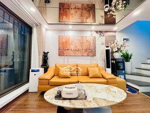 siêu hiếm phố khương trung xe su cóc đỗ cửa vài bước ra phố 25m2*5t giá chỉ hơn 6 tỷ