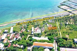 bán lô đất tân đức đông sát bên đường ven biển kkt vân phong, dt gần 115 m2, giá 2 tỷ