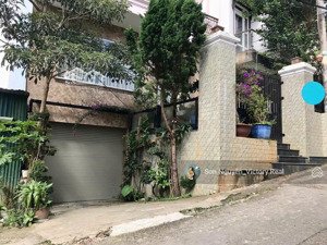 nhà phố hẻm xe hơi , p.06, đà lạt diện tích 97m², có hầm ô tô đường rộng giá chỉ 9.9 tỷ