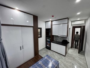 bán nhà văn chương 16,8 tỷ dòng tiền cho thuê rất cao 1,1 tỷ/năm mặt tiền khủng 7m 7t