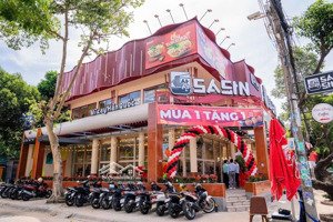 siêu đẹp.cho thuê nhà mặt phố vũ trọng phụng.diện tích 80m3 x 3 tầng,mặt tiền 6m,giá 65tr/tháng