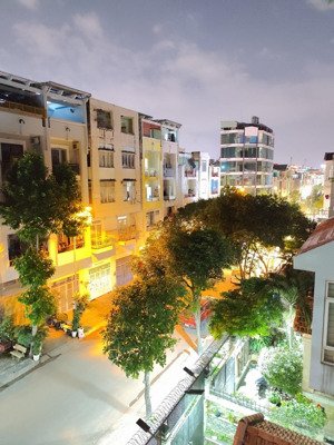 bán nhà quận 8, cao lỗ , mặt tiền nội bộ ngang lớn 8m 6pn wc 5 tầng nhỉnh 25 tỷ có hầm để xe